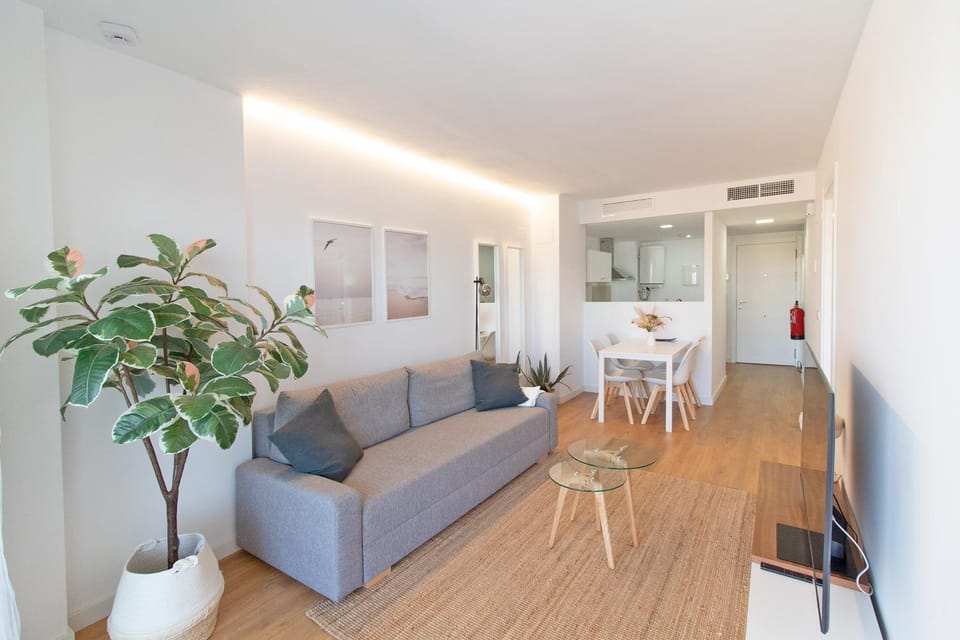 Communal lounge/ TV room, Living room