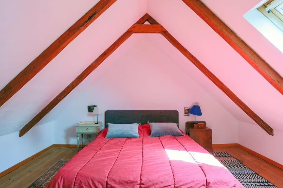 Property building, Living room, Bedroom