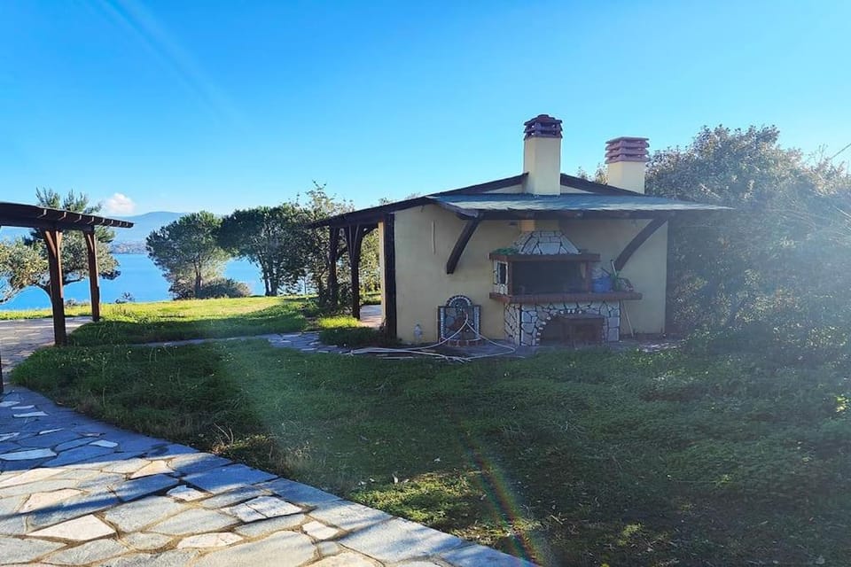 Natural landscape, BBQ facilities, Garden