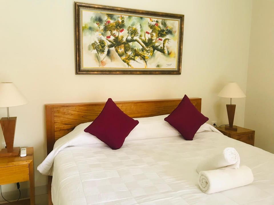 Bed, Photo of the whole room