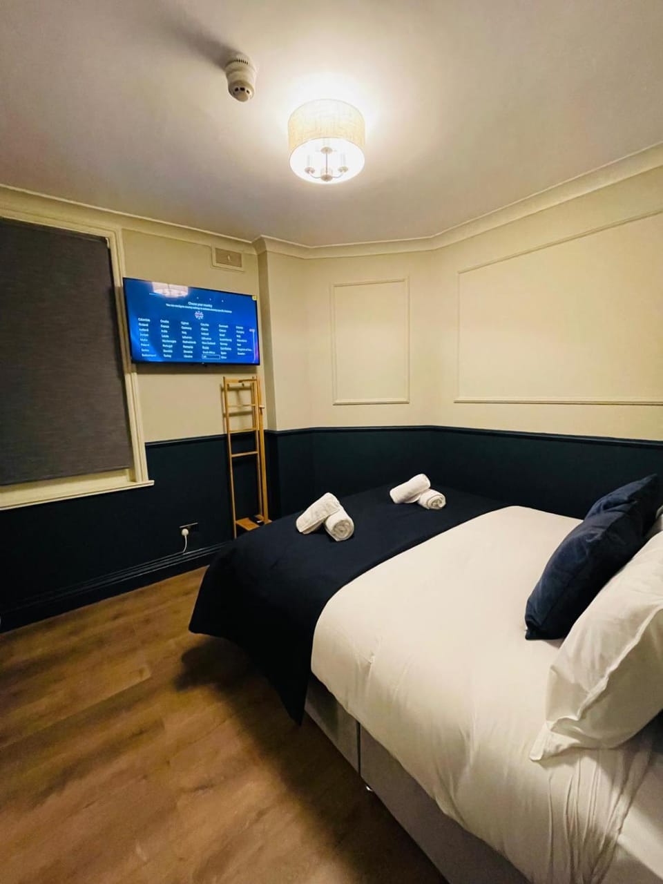 Bed, TV and multimedia