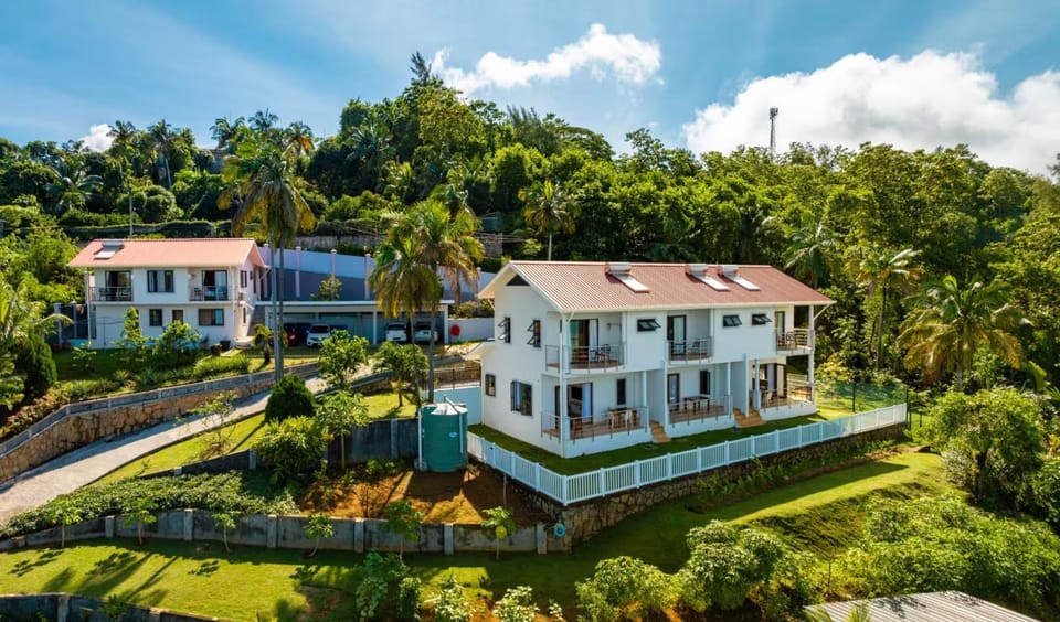 Property building, Natural landscape, Garden