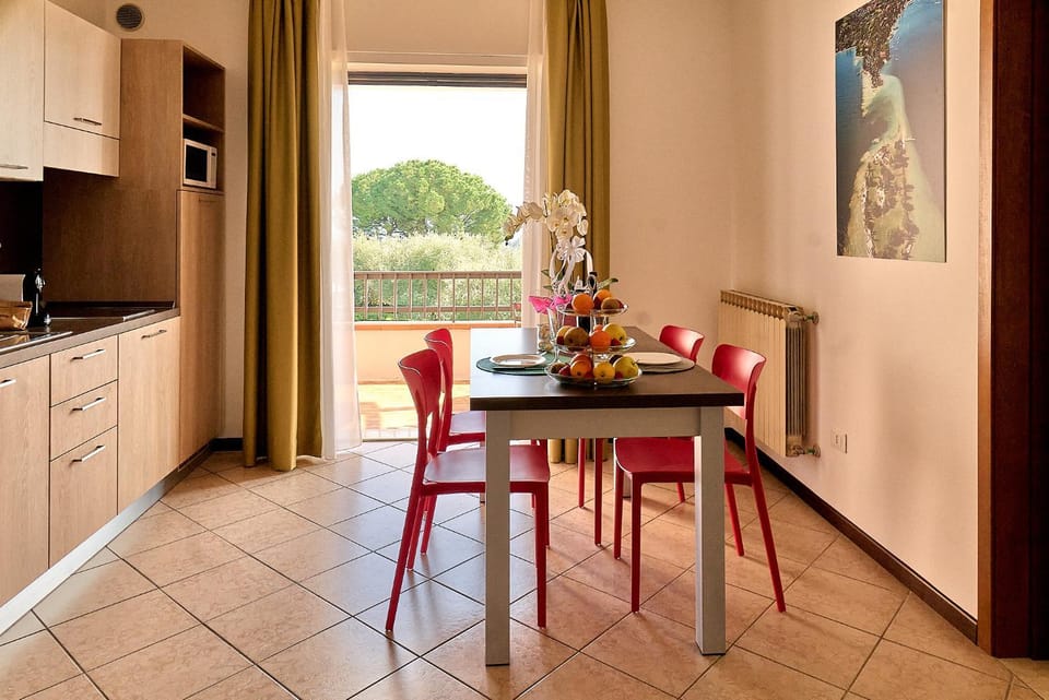 Kitchen or kitchenette, Living room, Dining area, stove