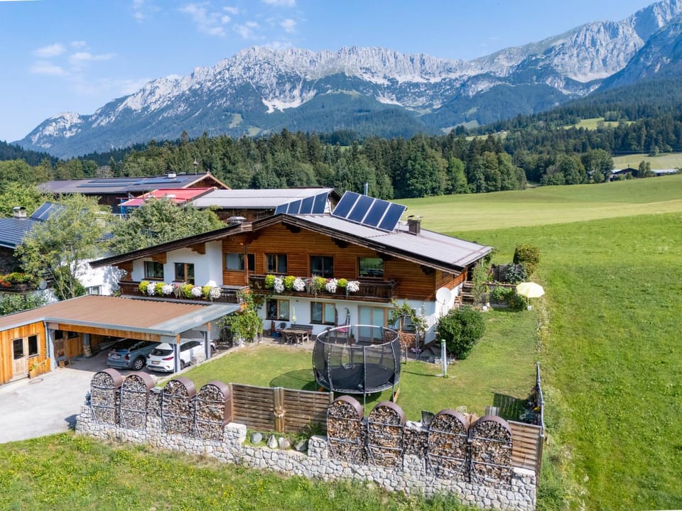 Property building, Day, Natural landscape, Mountain view