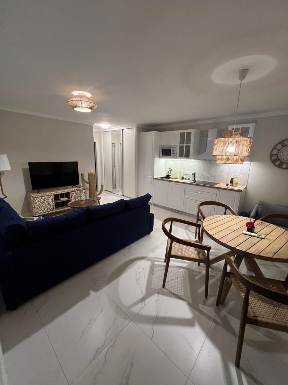 TV and multimedia, Living room, kitchen