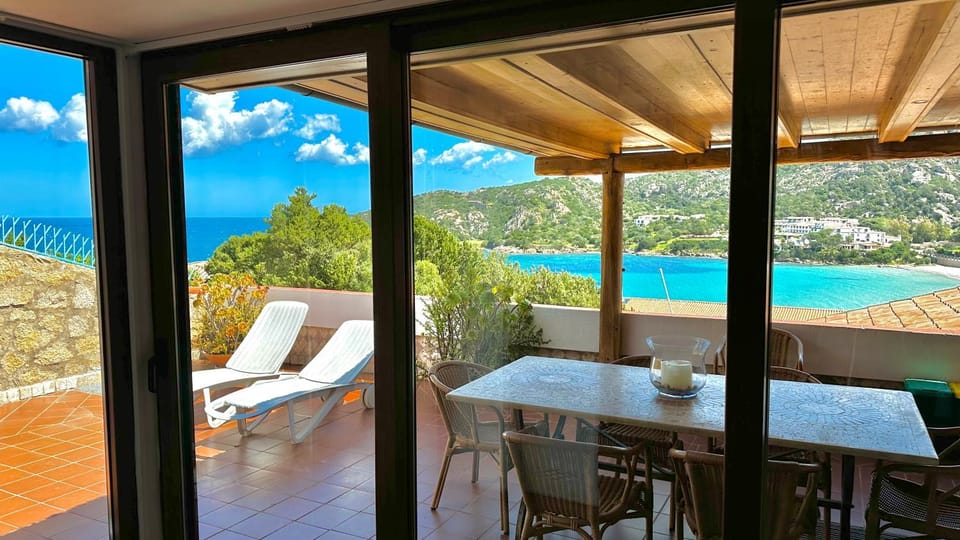 Patio, Natural landscape, View (from property/room), Balcony/Terrace, Dining area, Beach, Beach, Mountain view, Sea view