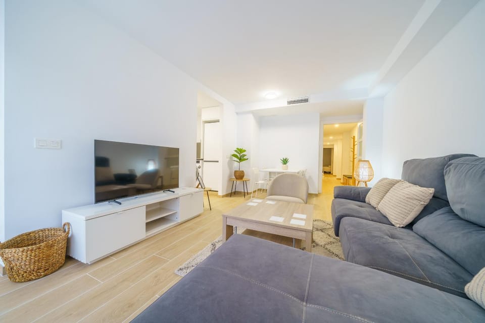 Communal lounge/ TV room, Living room