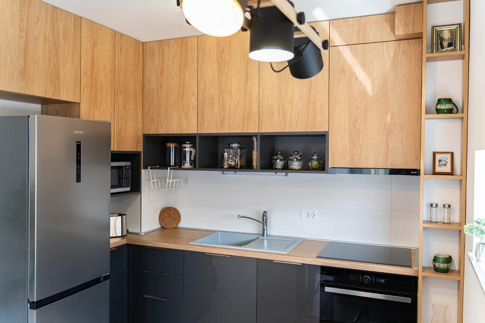 Kitchen or kitchenette, pet friendly, stove