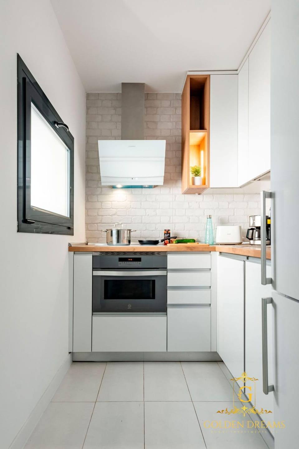 Kitchen or kitchenette, dishwasher, pet friendly, stove