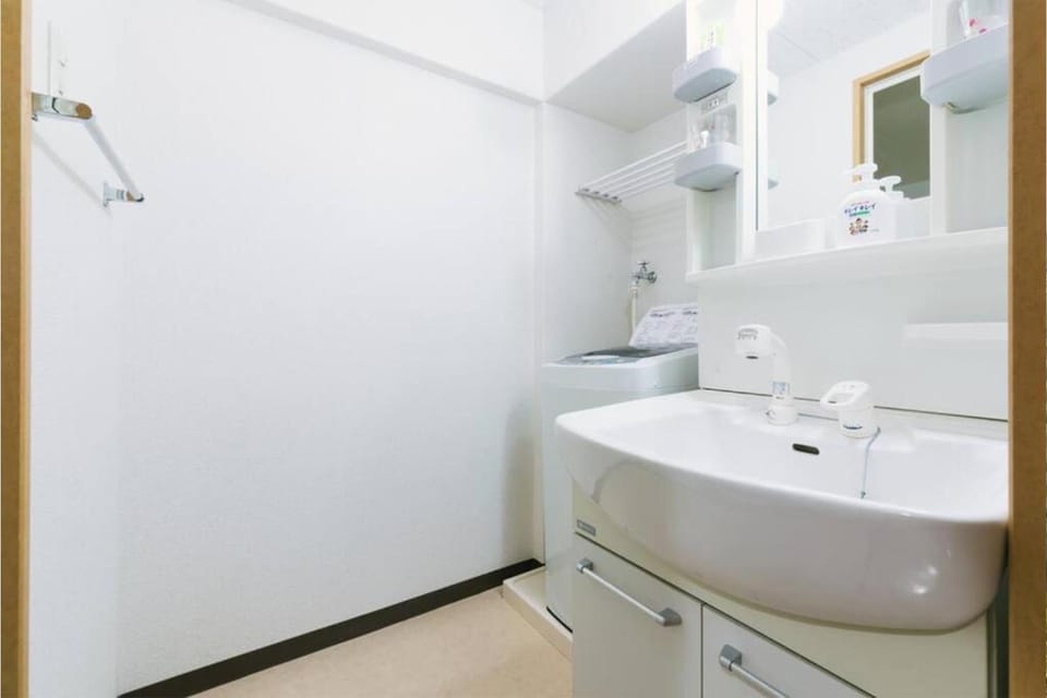 Bathroom, washing machine