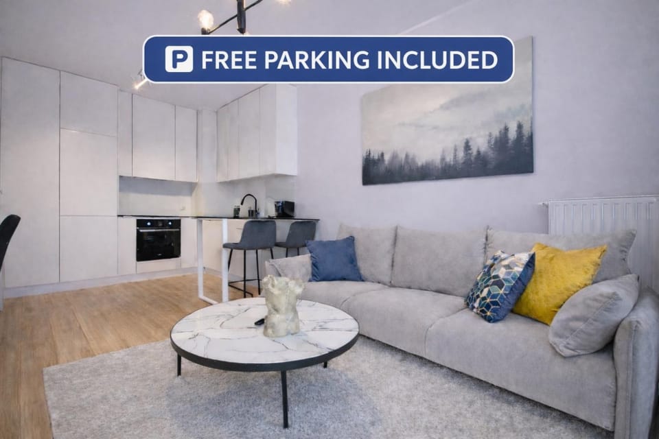 Property logo or sign, Kitchen or kitchenette, Living room, Seating area, Logo/Certificate/Sign, Certificate/Award, pet friendly, stove