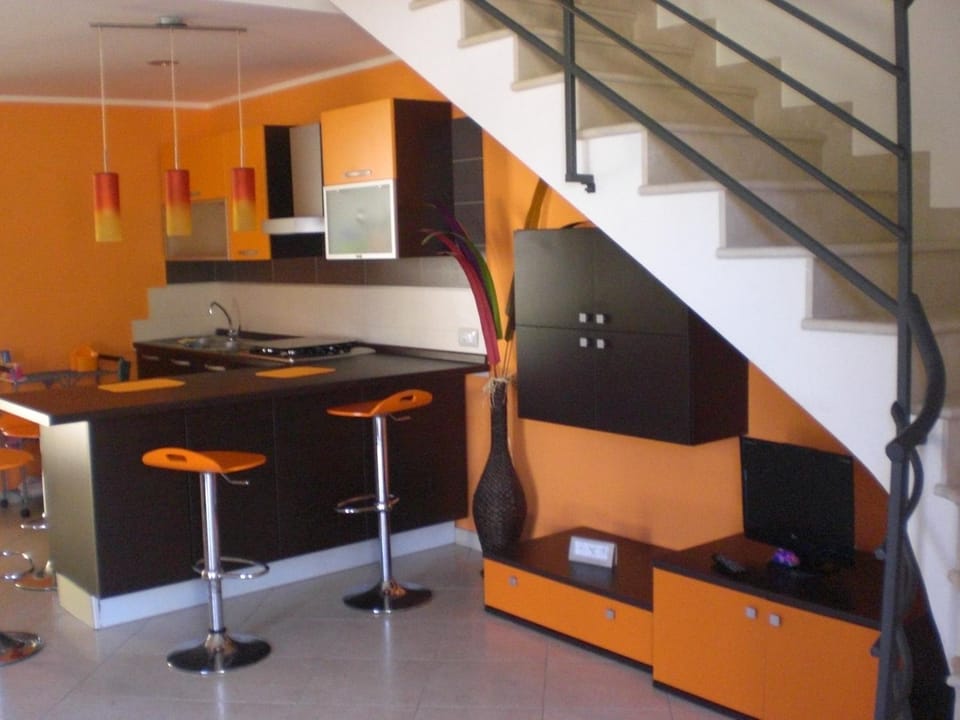 Living room, Dining area