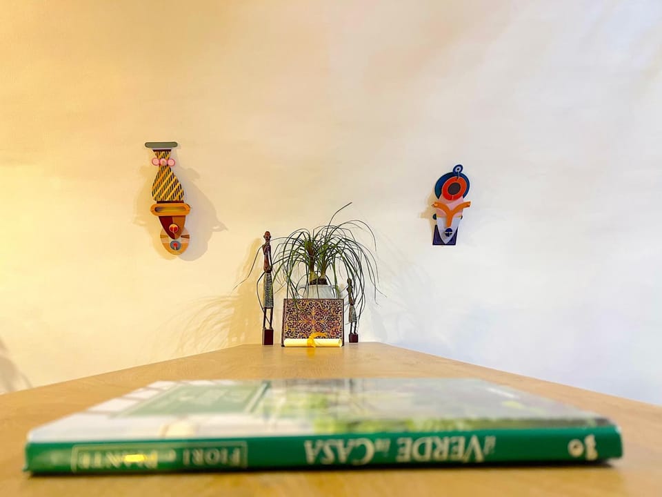 Decorative detail, Dining area