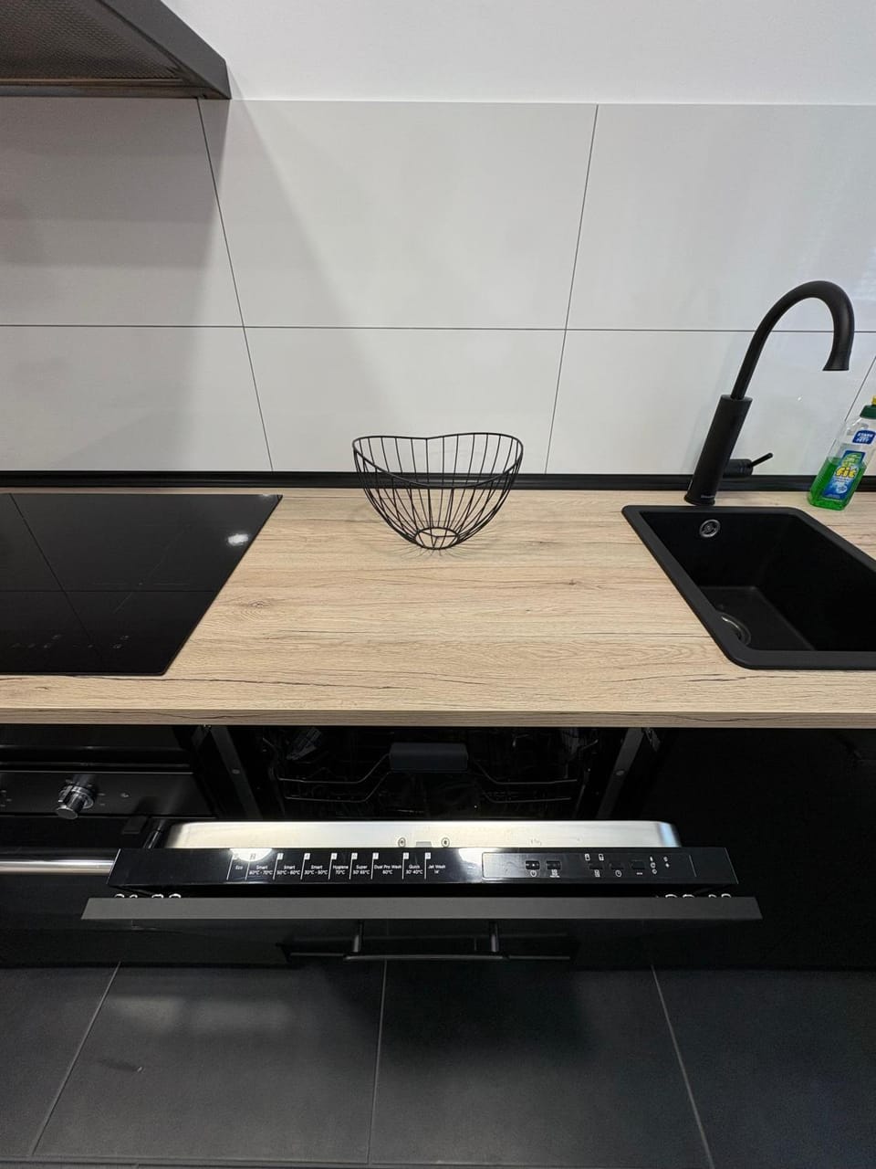Kitchen or kitchenette, kitchen