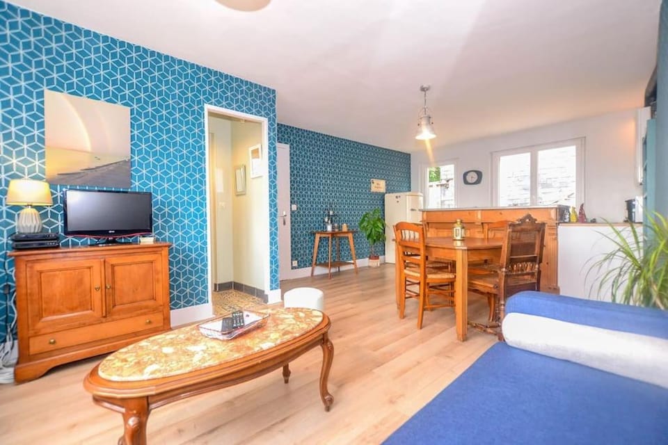 Les Valéricaines - Bel appartement - vue sur les toits de St Valéry Apartment in Hauts-de-France