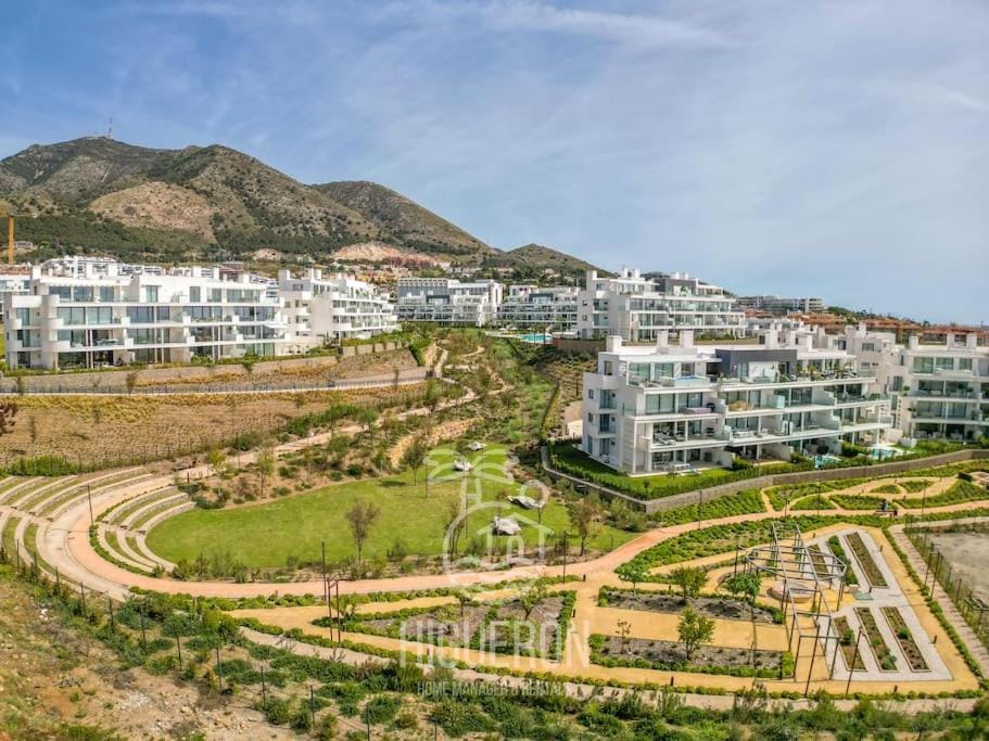 HigueronRentals The Ærie Apartment in Costa del Sol
