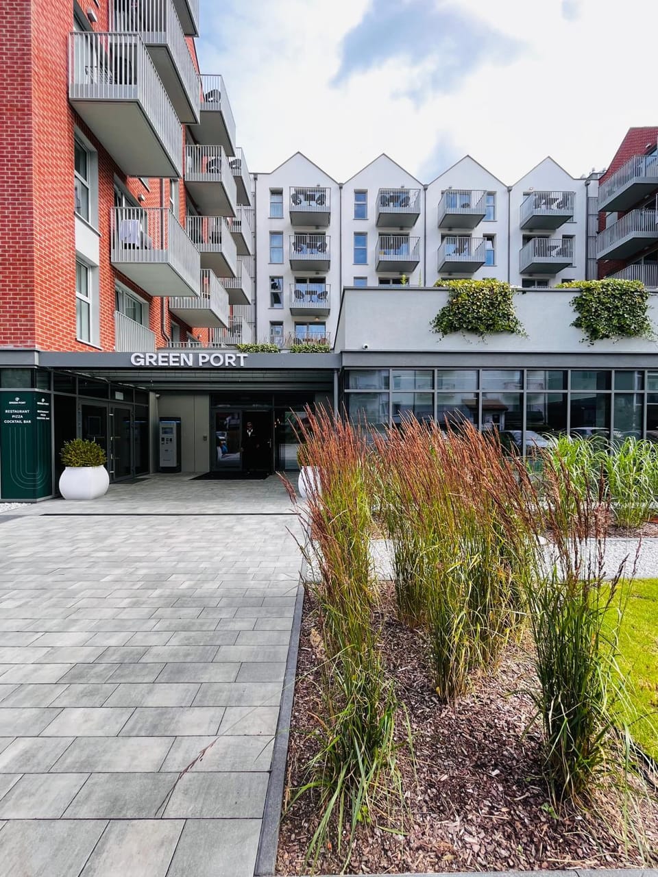 Property building, Day, Garden, Garden view