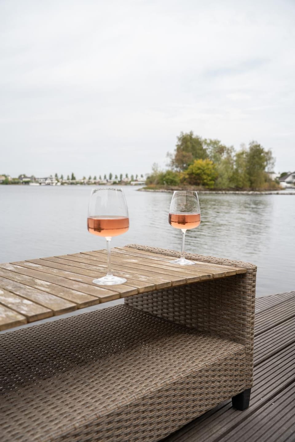 Natural landscape, Lake view, sunbed