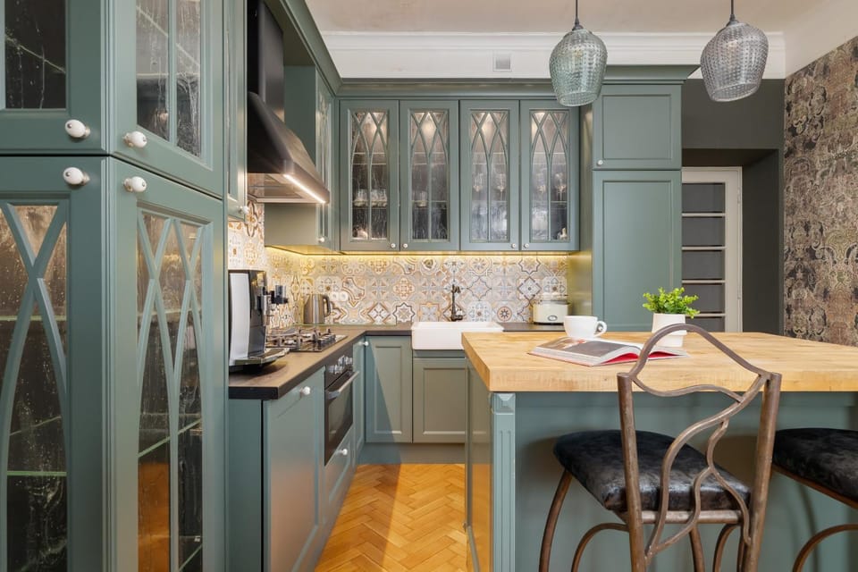 Kitchen or kitchenette