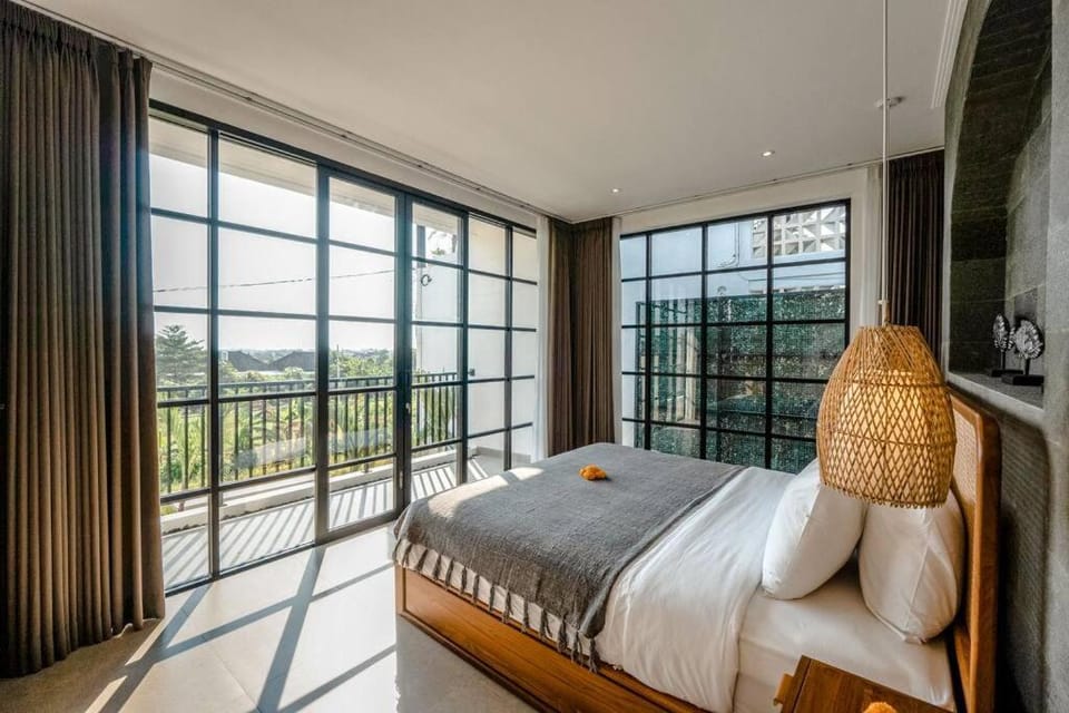Villa Harimu - Berawa Modern Homey Villa 10-mins to Beach Villa in North Kuta