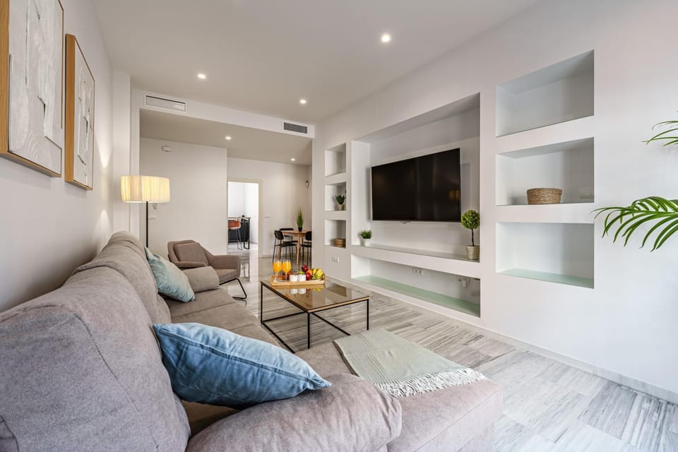 TV and multimedia, Living room, air conditioner