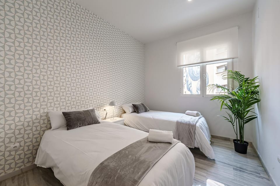 Bed, Photo of the whole room, Bedroom, towels, air conditioner