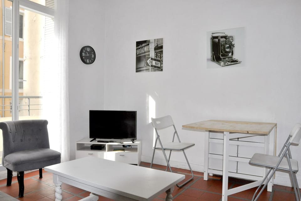 Charming two-bedroom in the heart of Marseille Apartment in Marseille