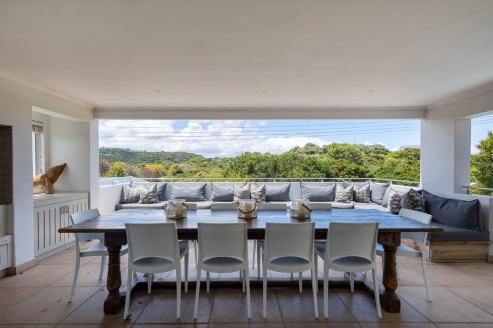 Patio, Natural landscape, View (from property/room), Balcony/Terrace, Seating area, Dining area