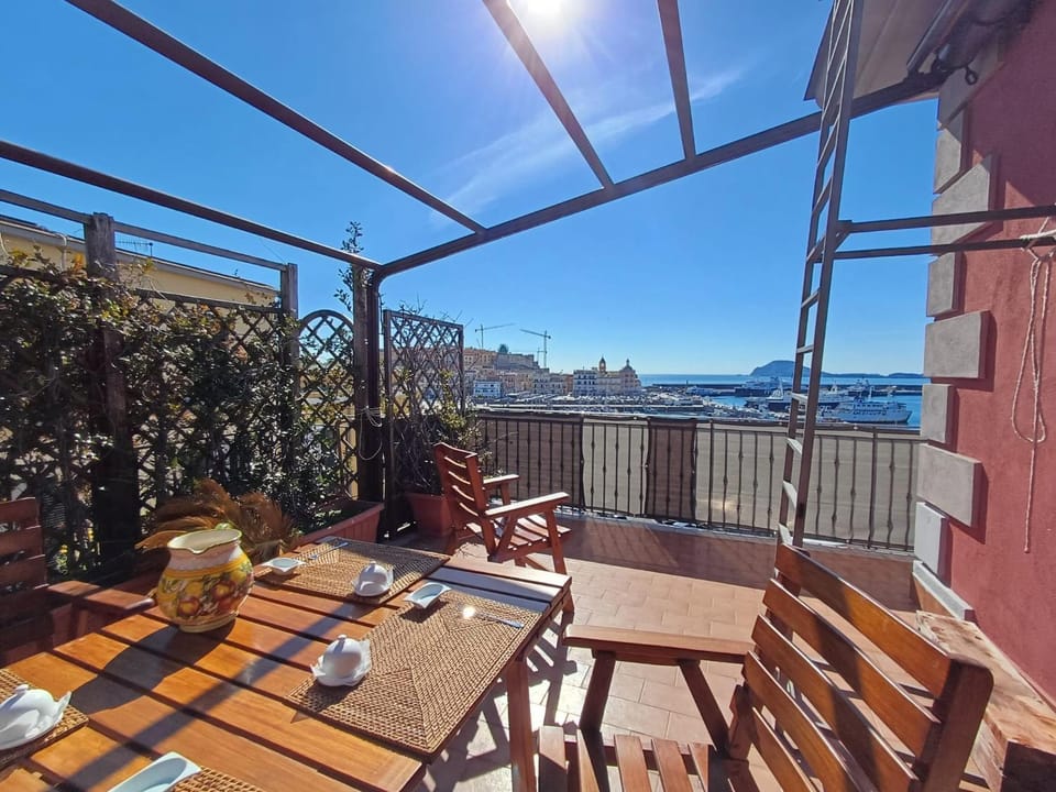 View (from property/room), Balcony/Terrace