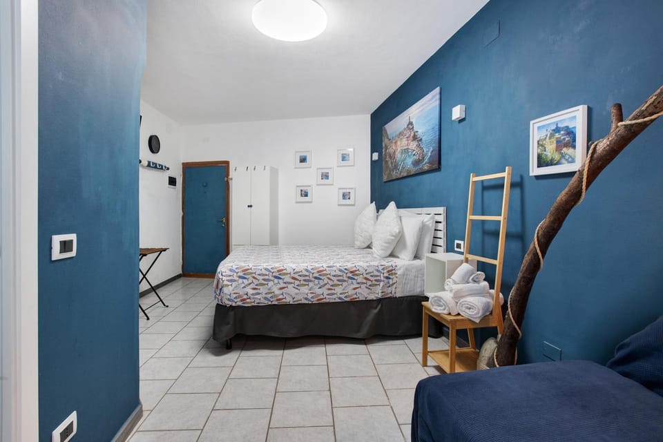 Property building, Living room, Bedroom