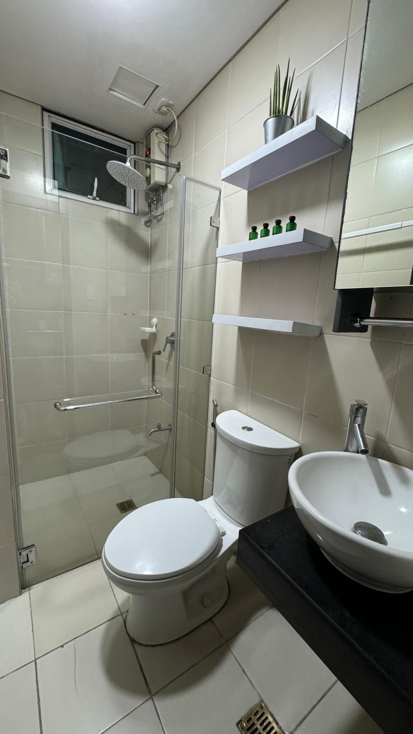 Shower, Toilet, Bathroom, bidet