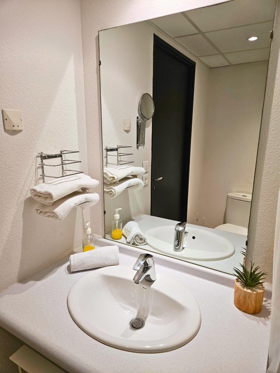 [Chalet] Studio Premium, WIFI, Chaleureux Apartment in Lourdes