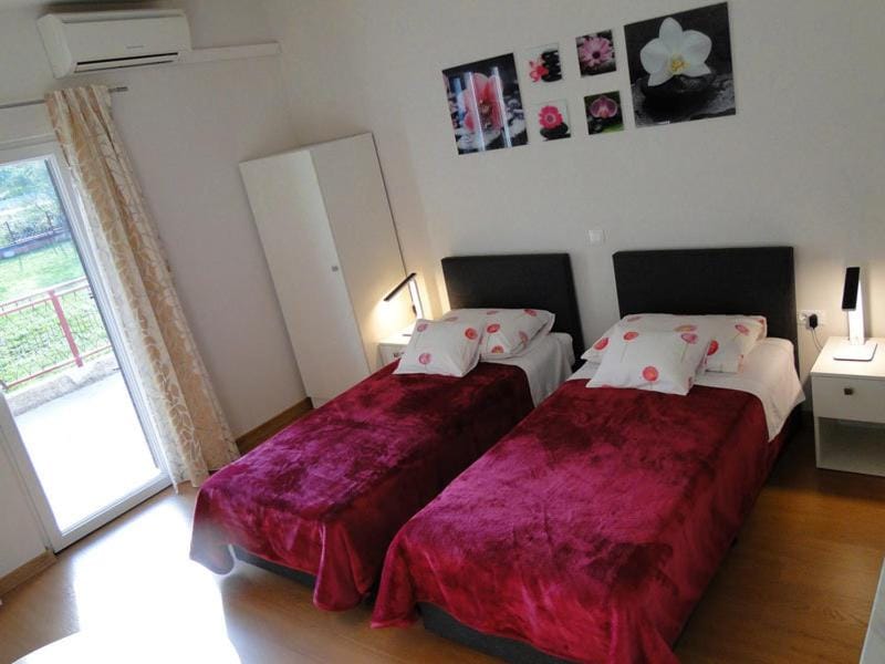 Apartments Zizic Apartment in Šibenik-Knin County, Croatia