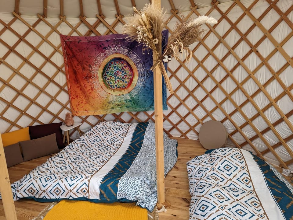 Bed, Photo of the whole room