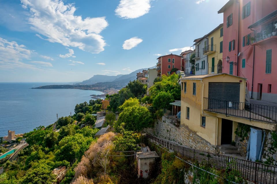 Nearby landmark, Day, Natural landscape, City view, Mountain view, Sea view