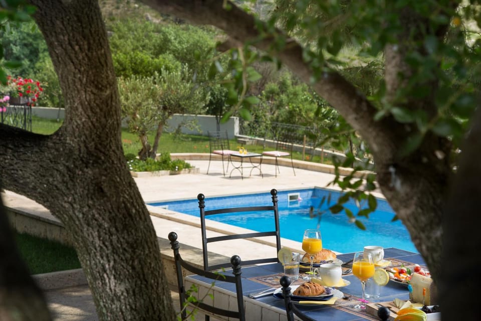 ISOLATED Five Star Luxury Villa With Private Pool House in Šibenik-Knin County, Croatia
