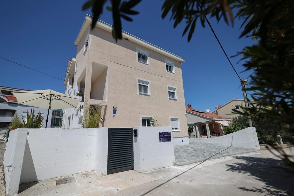 Villa Anabella II Apartment in Zadar