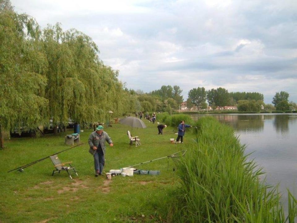 Fishing, Beach