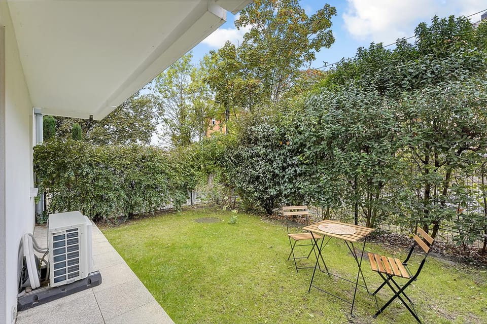 Garden, Balcony/Terrace