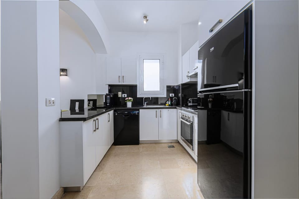 Wonderful apartment with prime location & pool Apartment in Hurghada