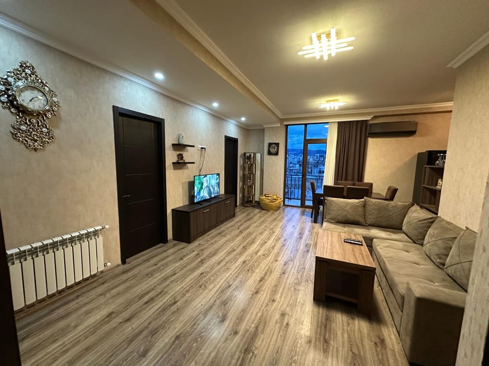 Tsereteli 87z Apartment in Tbilisi, Georgia