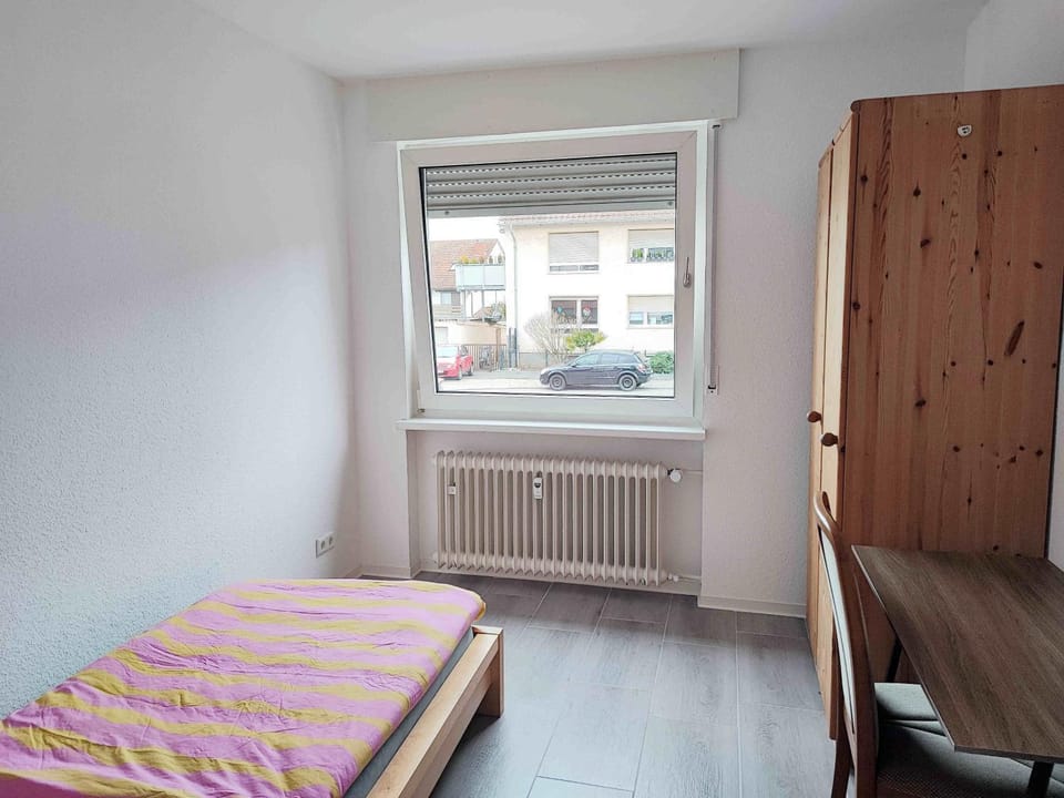 Schöne Wohnung 90 Uni Nah Mainz Apartment in Mainz