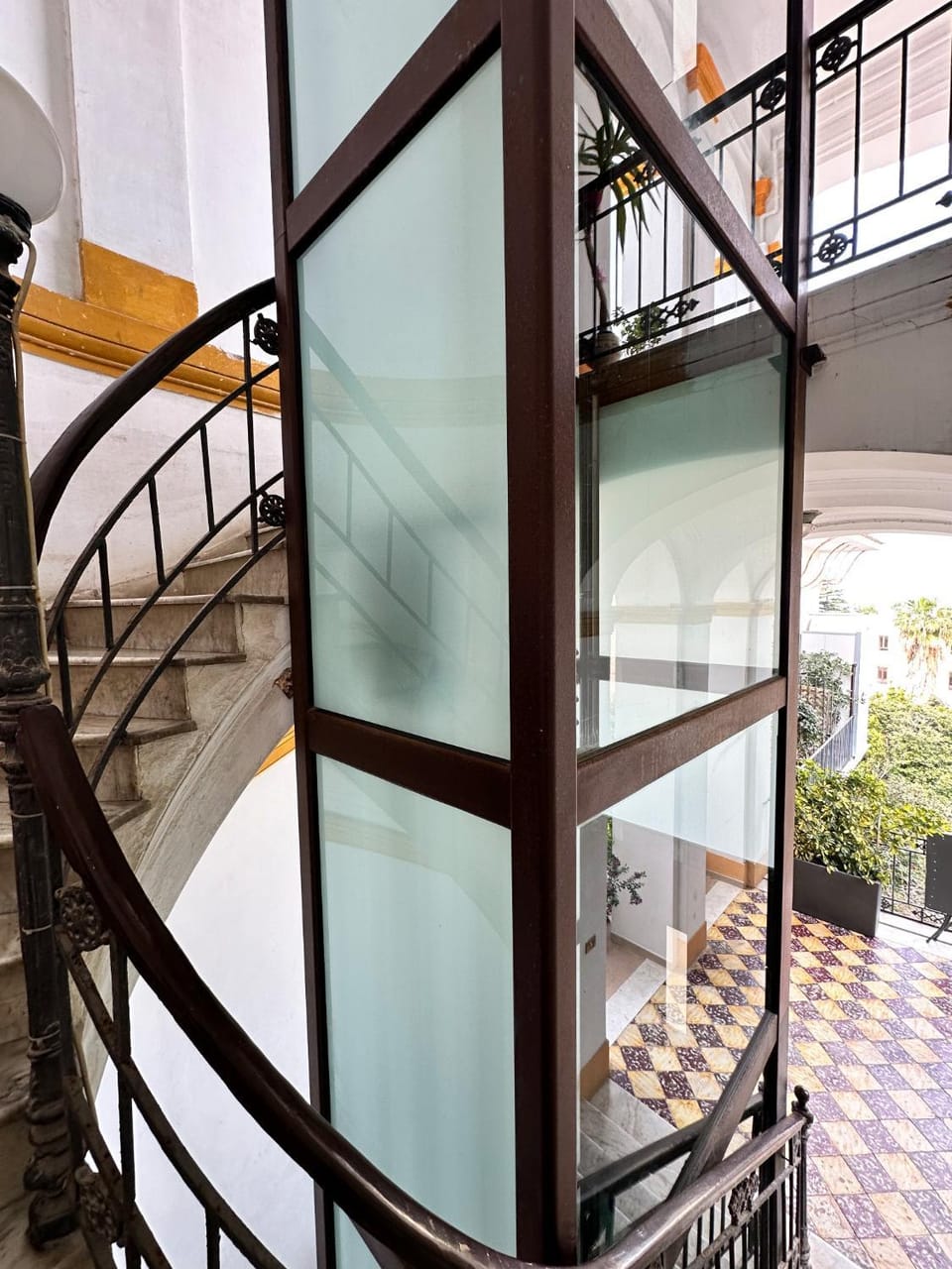 Property building, Facade/entrance, elevator