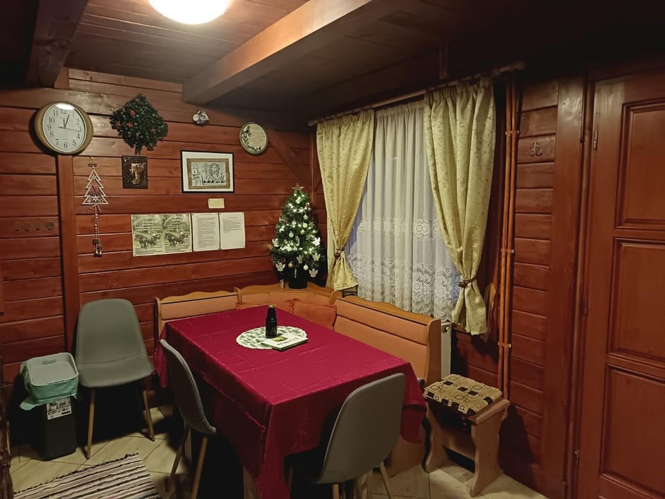 Casa Sóhegy Praid House in Romania