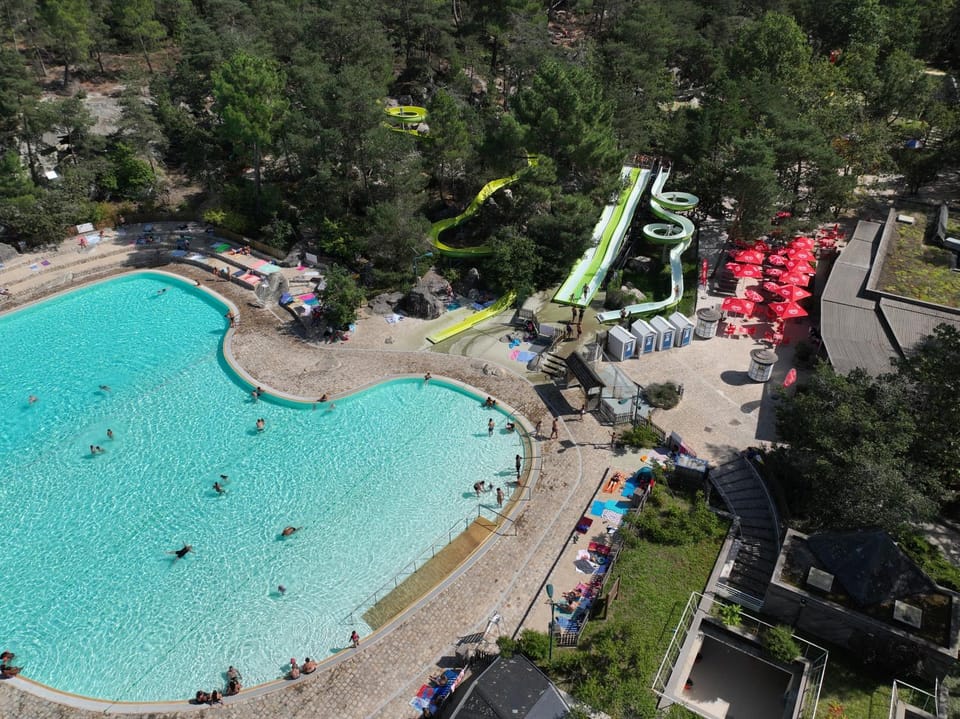 Aqua park, Swimming pool