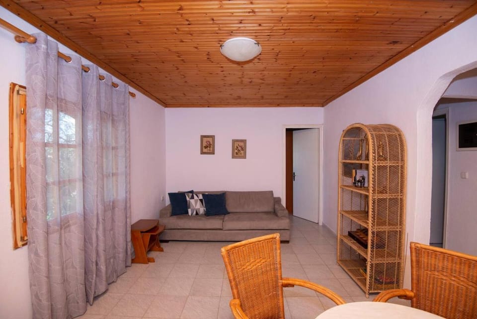 Casa Chrysi House in Evros, Greece