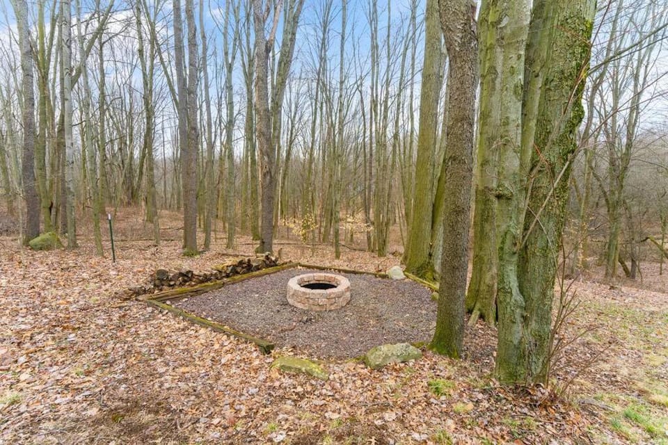 Come indulge and escape away! House in Ohio