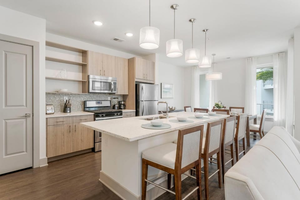 Kitchen or kitchenette, kitchen