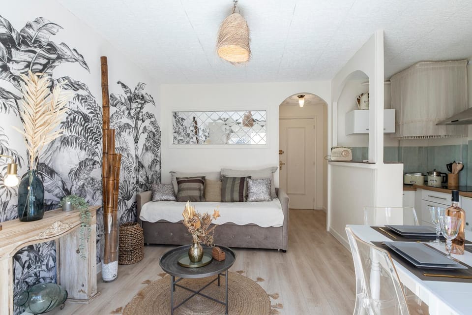 Magnifique studio centre Cannes Vieux port-Croisette-Plages Apartment in Cannes