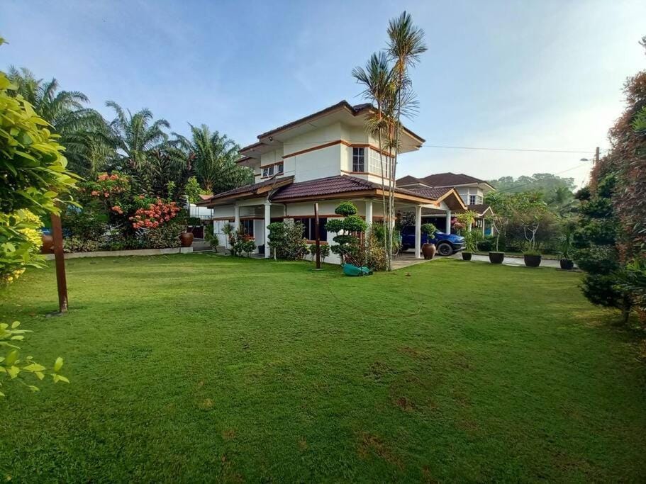2 Bedrooms Villa With Private pool at port dickson Villa in Port Dickson